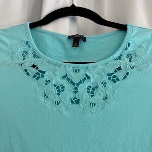 Talbots Lace Neckline Tee Aqua Blue Womens Petite Small